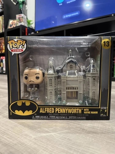 Funko Pop! Town: Alfred Pennyworth With Wayne Manor Batman 80 Years #13