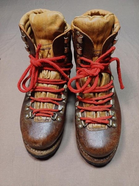 Women Vibram Boots Brown Leather 35.5