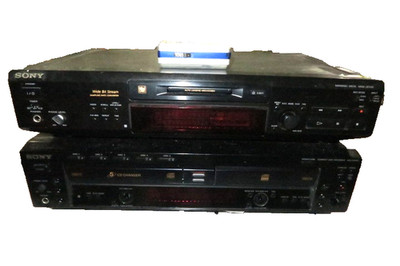 Sony RCD-W500C  CD Recorder No Remote-  sony mds-je520 & sharp md-mt15 minidisc
