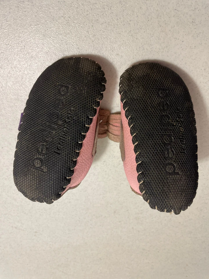 Sapatos infantis femininos Pediped tamanho 6 a 12 meses - Imagem 2 de 4