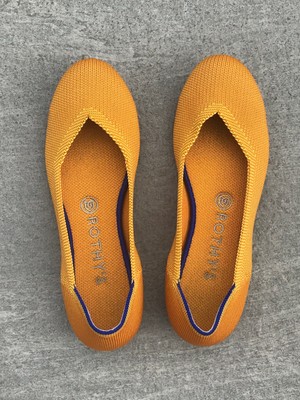 rothys marigold