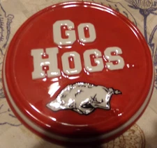 UNIVERSITY OF ARKANSAS RAZORBACKS CERAMIC MINI WALL PLAQUE