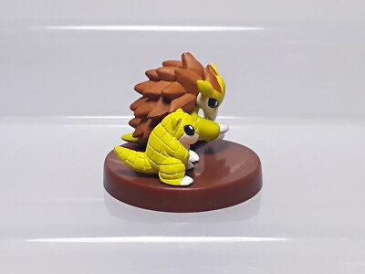 Sandslash Sandshrew Pokemon Figure Tomy Zukan 1/40 Scale
