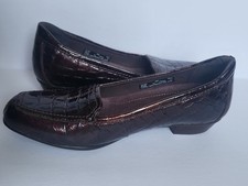 Womens Clarks Dark Brown Croc Timeless Shoes 6 Medium