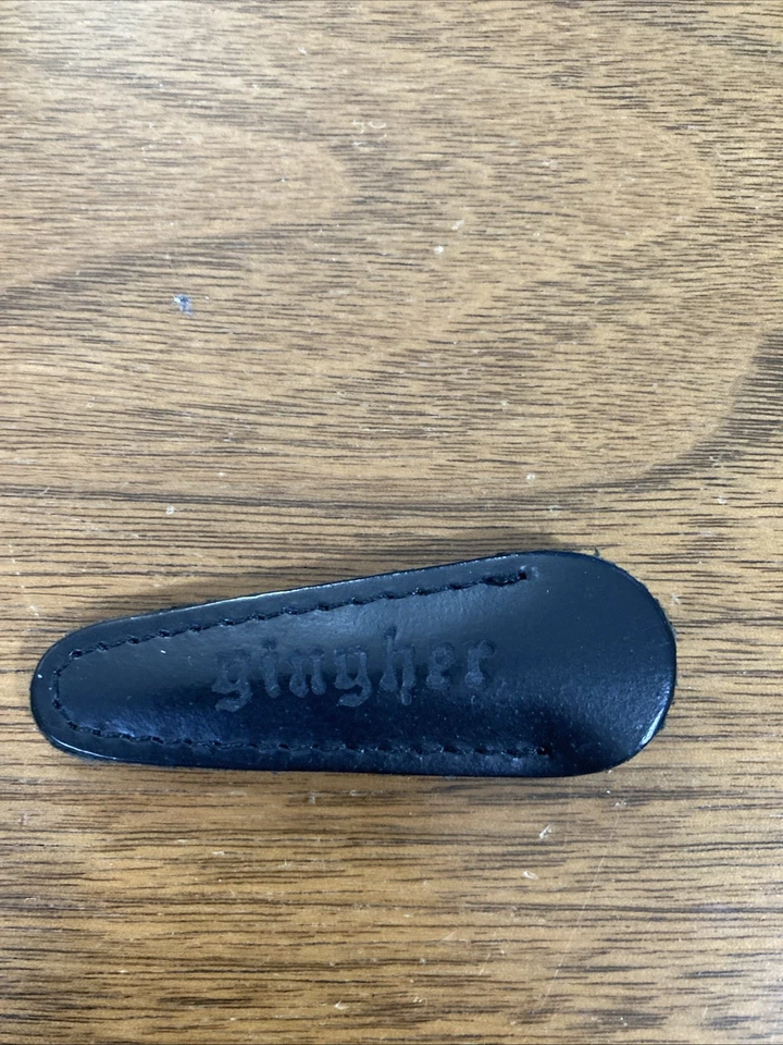 Gold Gingher Stork Embroidery Scissors With Case - Image 2 of 4