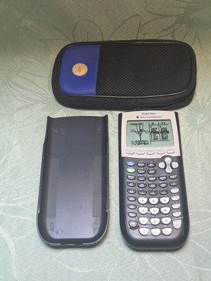 Texas Instruments TI-84 Plus Grafikrechner inkl. Schutzhülle - FAST WIE NEU