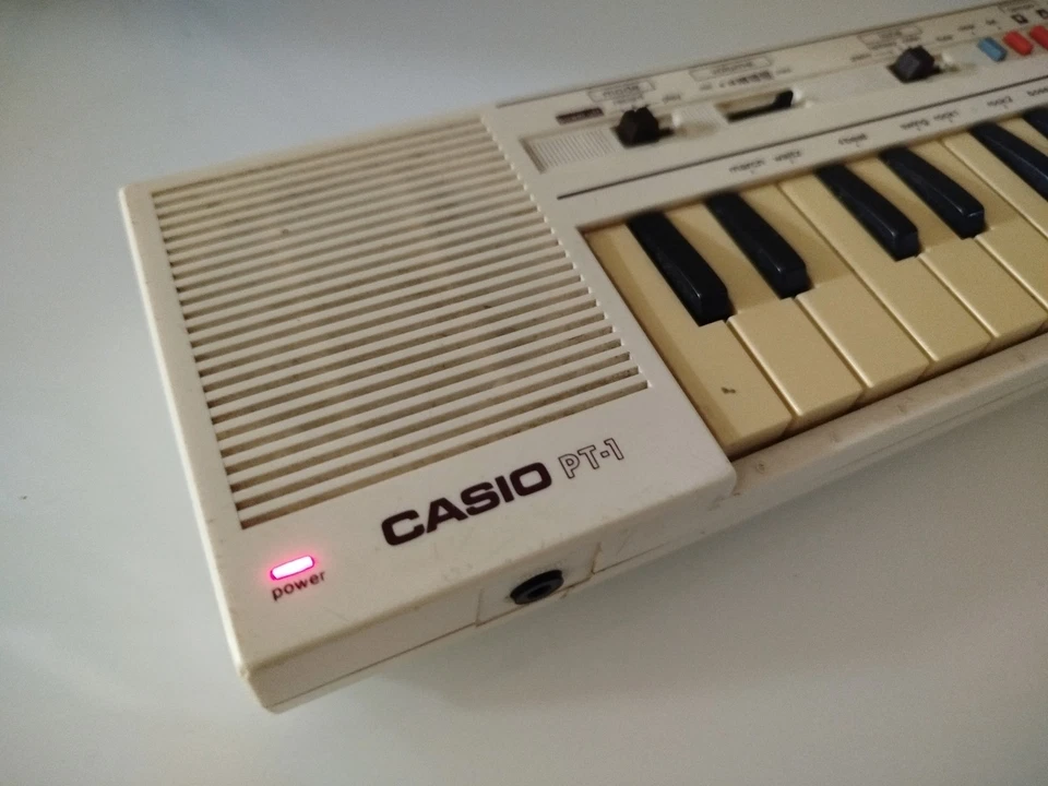 Casio PT-1 Mini Keyboard Piano Elektrisch Reperatur Bedürftig/In need of repair - Bild 2 von 4