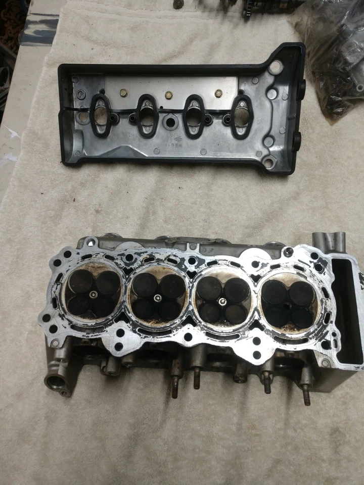 2004 Honda CBR600RR ENGINE TOP END CYLINDER HEAD CBR 600 RR 04 - Image 2 of 4