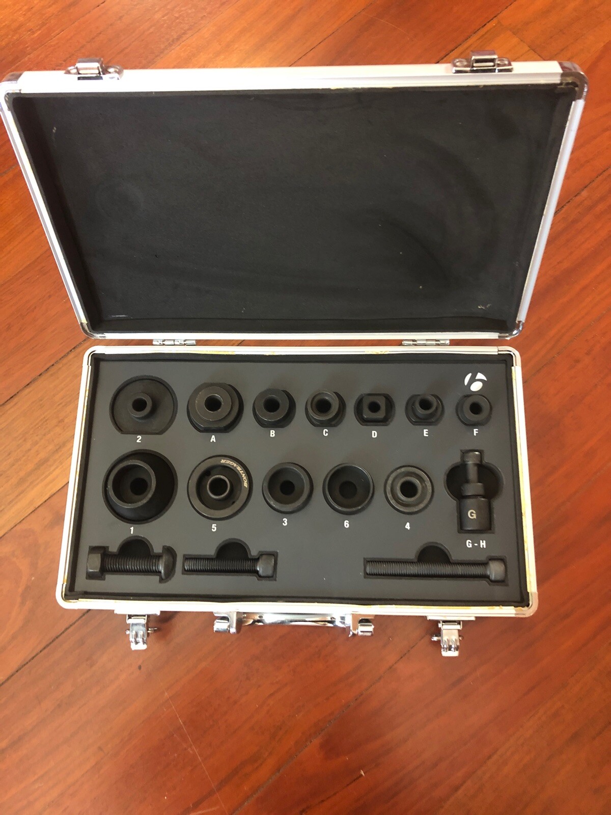 trek suspension bearing kit