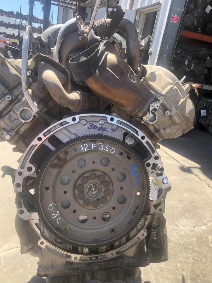 Ford F350 Super Duty 2012 motor usado 6,7 L STK# 6079 Foto 3 de 4