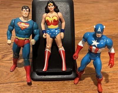 Wonderwoman Superman Super Powers DC Comics Kenner 1984 Captain America Figure