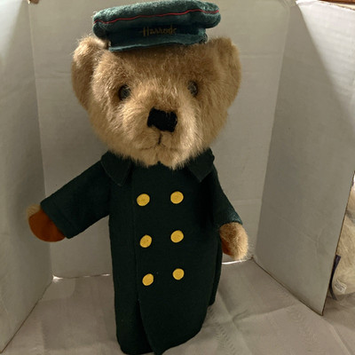 Harrods London Puppet Plush Teddy Bear Brown/Green w/ Uniform Coat & Hat