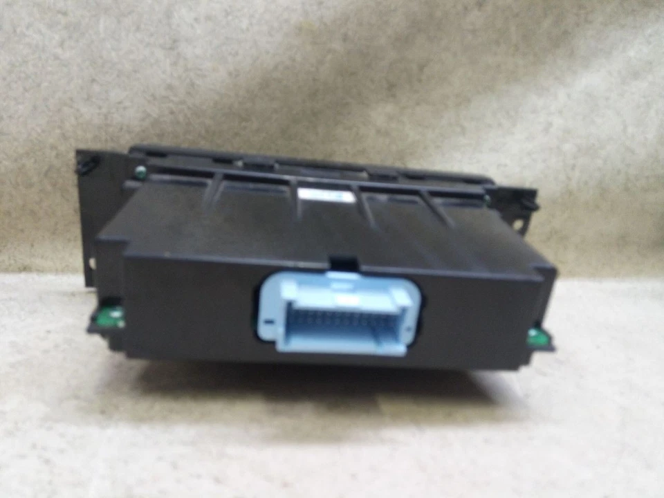 Control de clima de temperatura automático 10339960 para 02-07 BUICK RENDEZVOUS w172 Foto 4 de 4