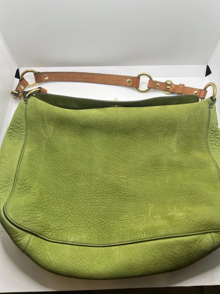 蔻驰复古限量版麂皮绒钱包/袋 | 绿色带金色。 美丽状况 — 第 3/4 张图片