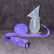 Manual Breast Pump w/Clear Collection Bottle, Purple Lid Adjustable Strap USED