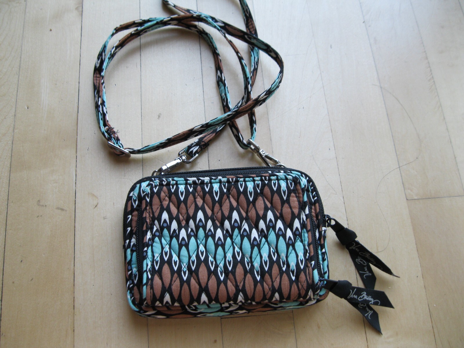 Vera Bradley Double Zip Crossbody Wallet Clutch in Sierra Stream Pattern-image