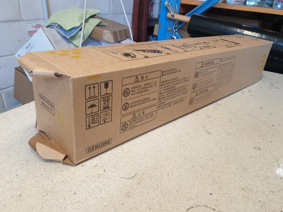 Tóner amarillo compatible Ricoh 828327 (828385) para Pro C651, C751, C7100, C7110 Foto 3 de 3