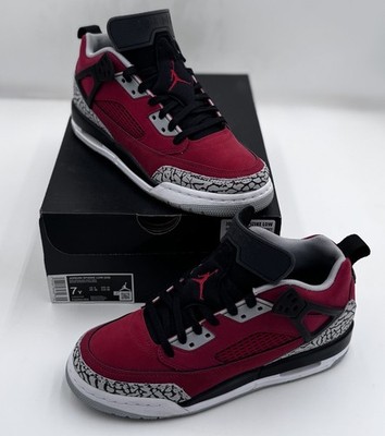 NIKE JORDAN SPIZIKE LOW  GYM RED/BLACK/WOLF GREY SIZE 7Y/W 8.5 (LIGHTLY USED)