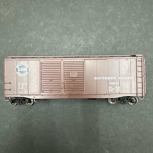 Coche de caja Accurail escala HO Southern Pacific 40' #66532 marrón | Zustand: Used