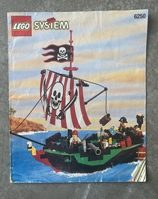 Lego Pirates Set 6250 Cross Bone Clipper Complete w/ Box & Manual