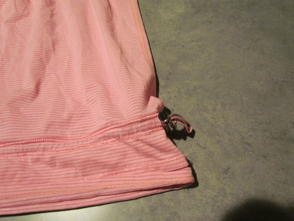 Женская майка Lululemon 6 в розовую белую полоску встроенный бюстгальтер для йоги тренажерного зала - Изображение 2 из 4