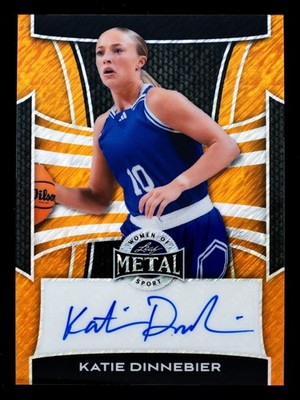 Katie Dinnebier Auto 1/1 Gold 2025 Leaf Metal Women of Sport Drake Bulldogs