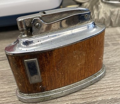 Vintage Ronson Table Lighter  Senator  Wood Veneer Chrome Plated 