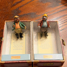 1:12 Dollhouse Miniature Bear Figurines Set of 2 Multicolor AWG 1994 1994 
