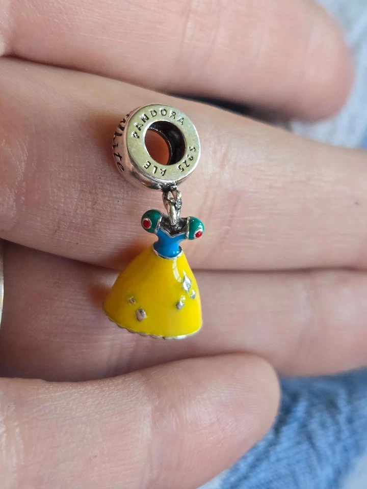 Juego de dijes de vestir esmaltados Pandora Foto 4 de 4