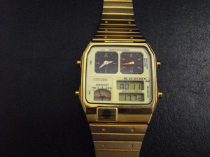 citizen analog digital temperature watch