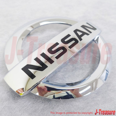 NISSAN VERSA NOTE E12X 2014-2019 Genuine Front Emblem 62890-3VA2A OEM