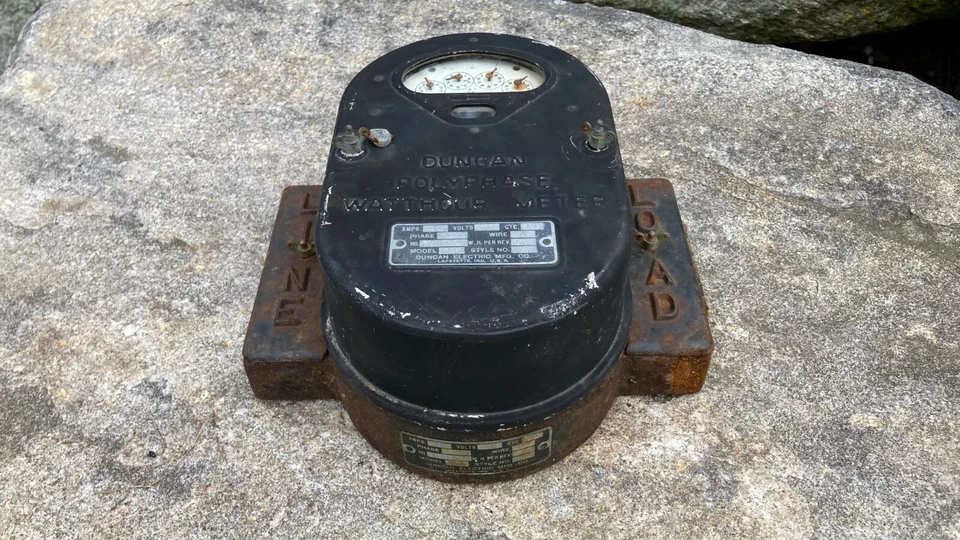 Medidor de vatio-hora trifásico Duncan vintage/antiguo cubierta de metal base de hierro fundido Foto 2 de 4