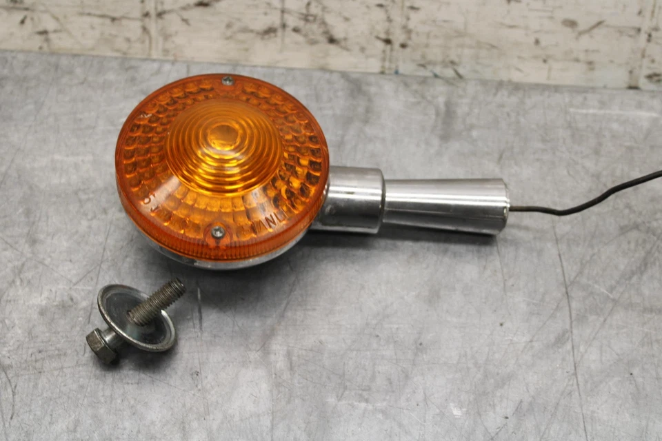 Yamaha XS750 1977 luz intermitente delantera izquierda indicador BB554 Foto 3 de 4