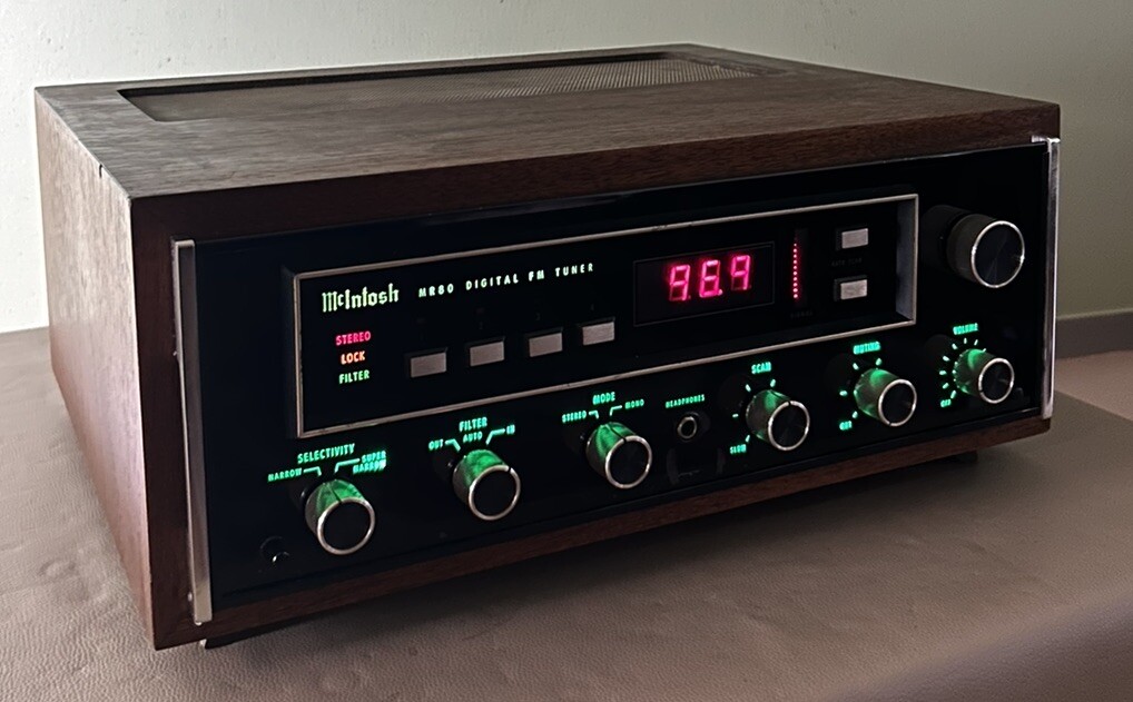 McIntoshマッキントッシュ～★MR80デジタルFMチューナー ガラスパネル McIntosh MR80 FM Stereo Tuner