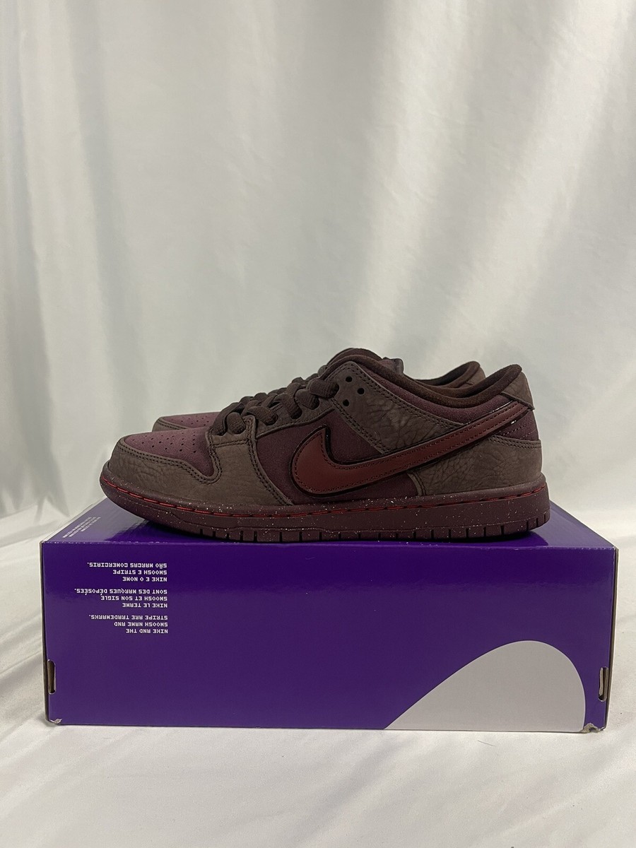 Nike SB Dunk PRM Low City of Love Burgundy Crush FN0619-600