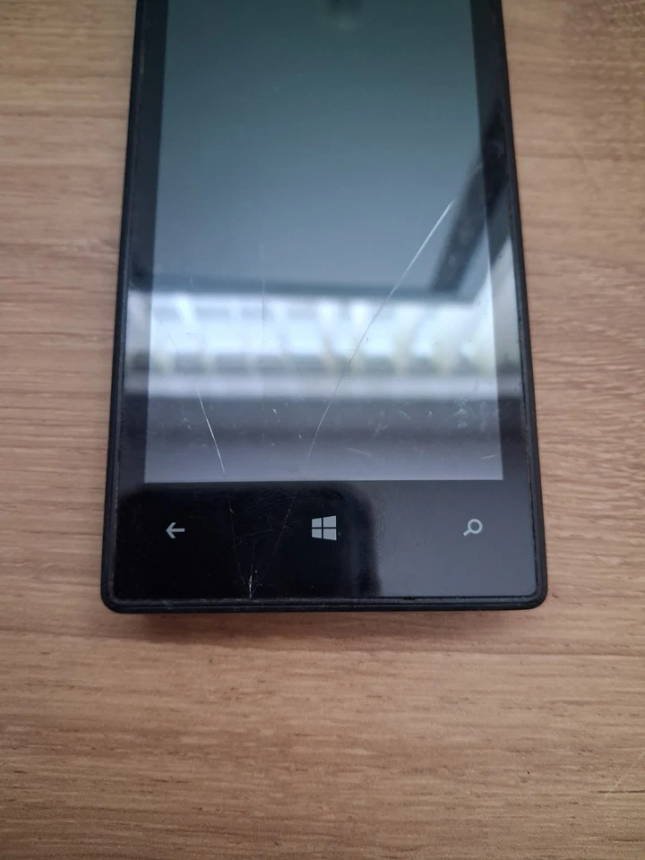 Nokia Windows Phone - Negro - Sin probar - £10 Foto 3 de 4