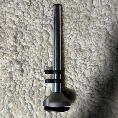 Ergotron StyleView Medical Cart / Wall Post   Vertical Mount Pole OEM 14.5 INCH