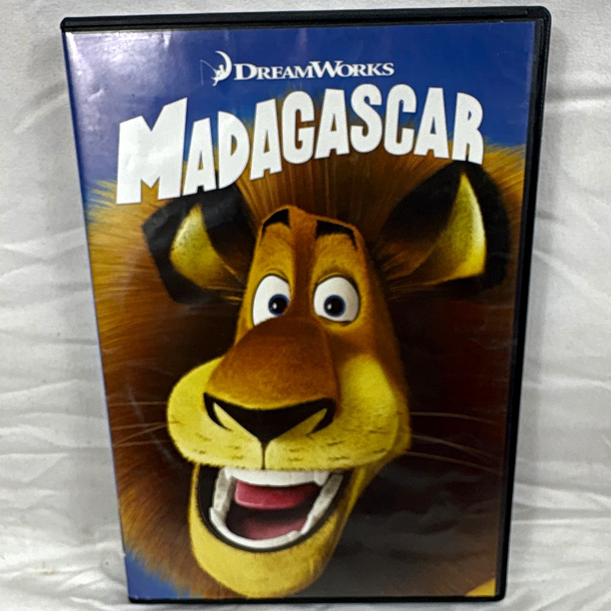 DreamWorks Madagascar DVD (2005) PG Special Features Stiller Rock 86 Min NTSC