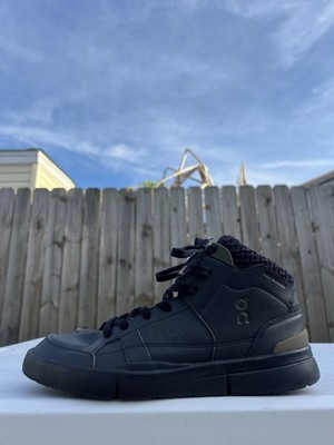 Women s On Cloud High Top Black Shoes Size 10