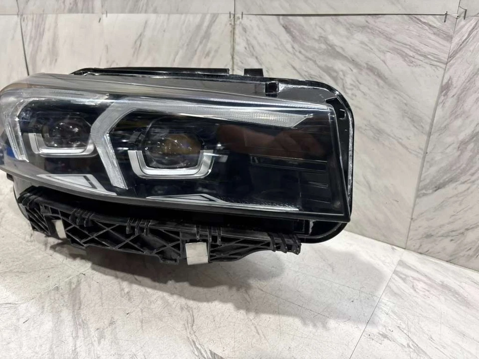 FARO BMW 330I M340I 2023-2024 OEM LADO DERECHO PASAJERO LED NO ADAPTABLE Foto 3 de 4