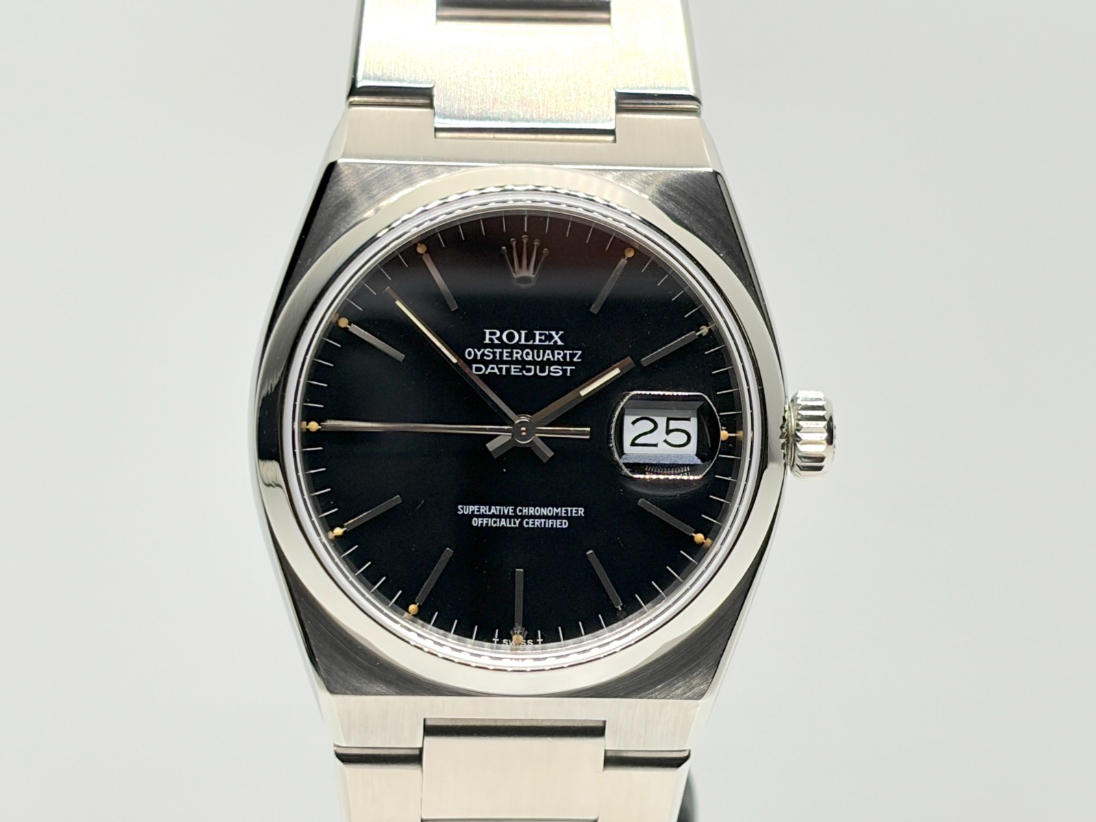 Rolex Oysterquartz 17000 B&P