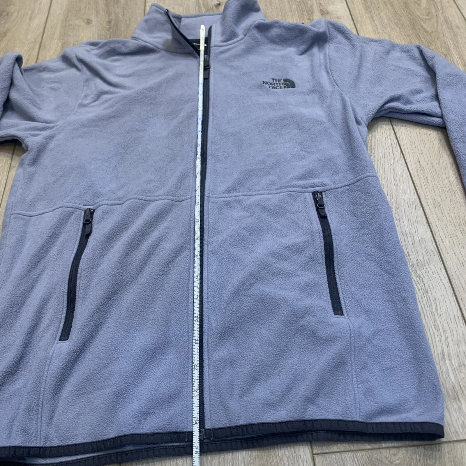 north-face full zip up fleece zip pockets jacket