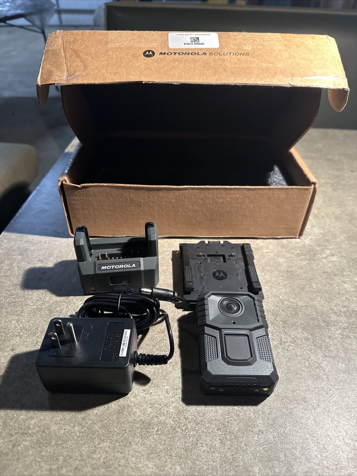 Motorola Solutions WatchGuard V300 bodyworn camera Transfer Station II