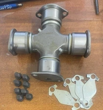 Paceline U-Joint Kit PAC280 for Semi Truck