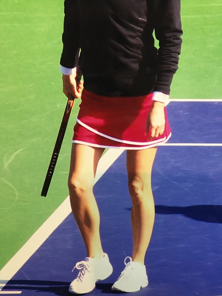 Anna Kournikova Smiling Candid 8x10 Color Photograph 2009 Charity Tennis Event - Image 3 of 3