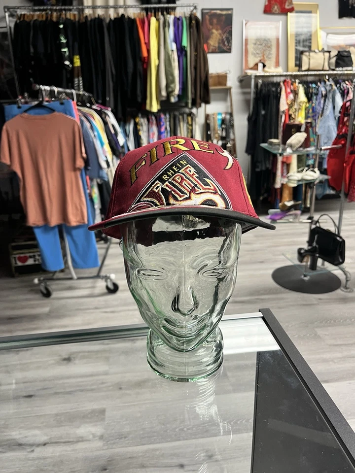 De colección Años 90 Reebok WFLA Rhein Fire Bordado Snapback Sombrero OSFA Foto 2 de 4
