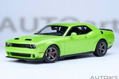 Autoart 71769 - 1/18 Dodge Challenger SRT Superstock 2023 (Sublime) - Neu