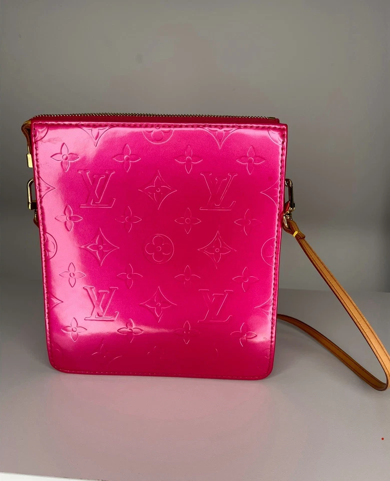 Bolsa Louis Vuitton monograma fúcsia Vernis Mott - Imagem 2 de 4