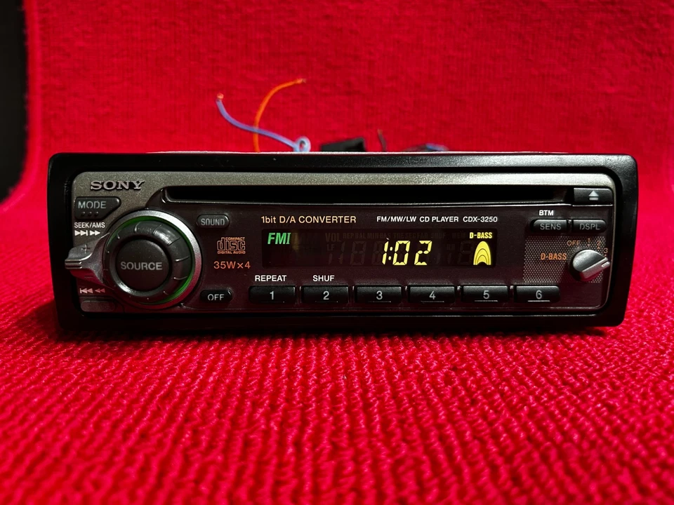 Radio SONY CDX-3250 FM/MW/CD PLAYER radio universal color negro y gris - Imagen 3 de 4
