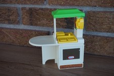 Small Little Tikes MINIATURE Mini Doll House Play Kitchen Sink Oven Stove 5.5"